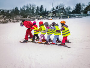 Skupinová výuka lyžování- Lyžařská škola Vločka